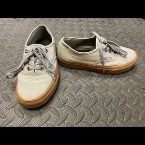 Kids Vans Size 4.